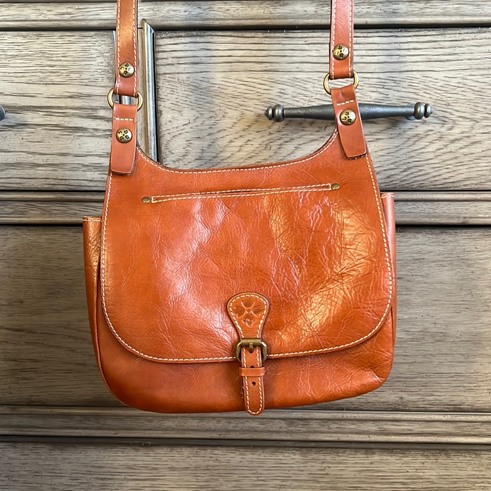 Patricia Nash purse